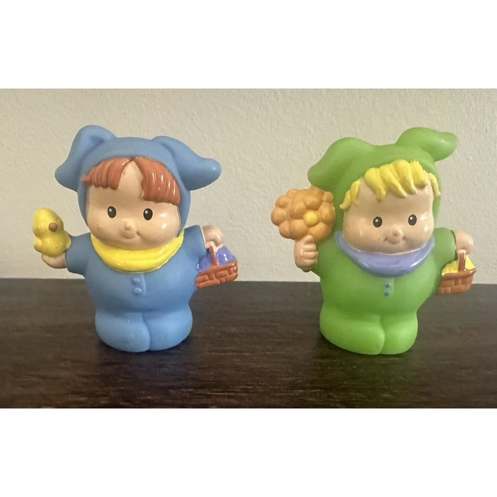 Fisher Price Little People 2002 Easter Friends In Bunny Costumes Green Blue
